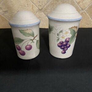 Savoir Vivre Luscious JJ017 4” Fruit Salt & Pepper Set Japan 1991-1997